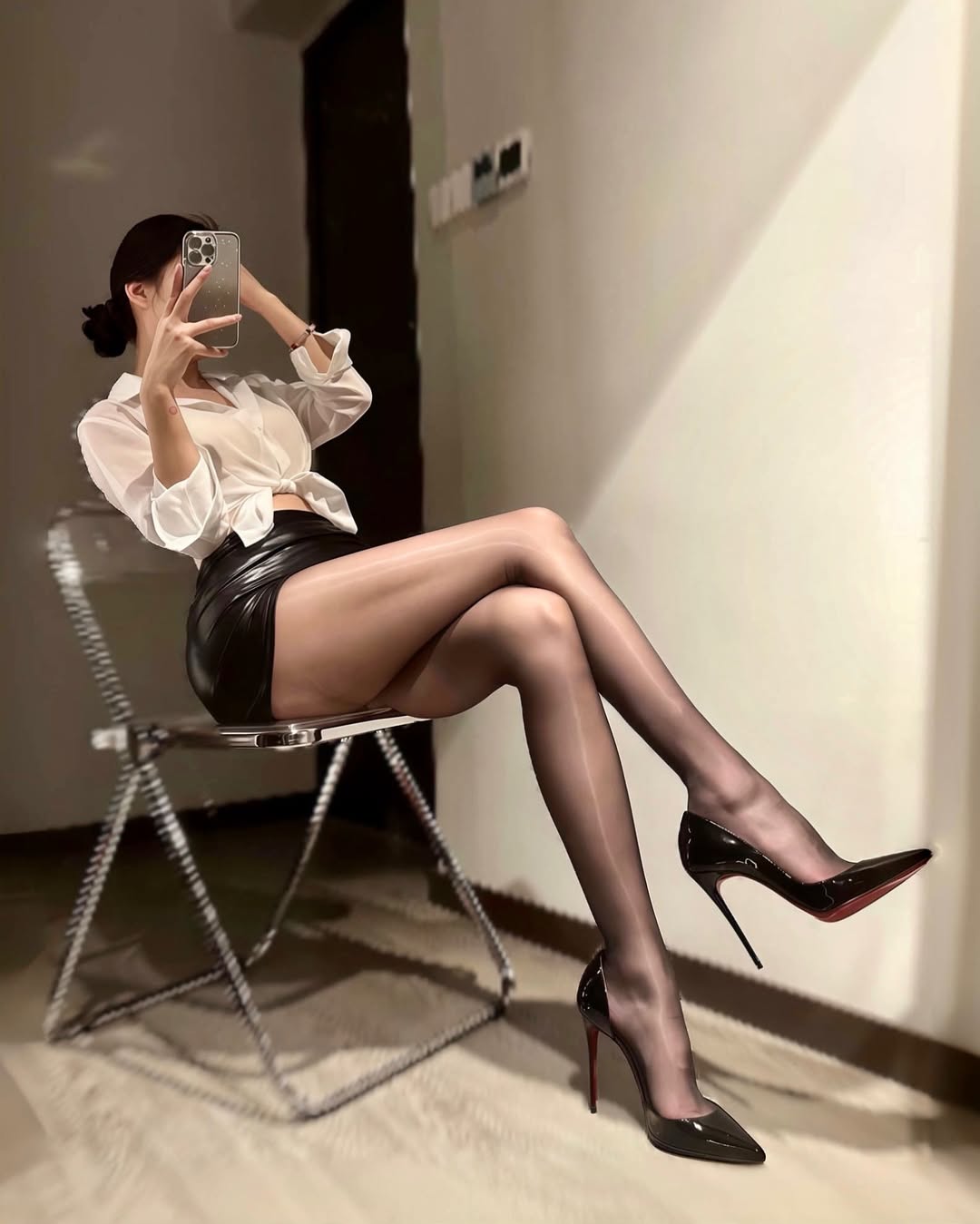 深夜的情緒解藥：藥師解析「FM2 與安眠產品」如何拯救失眠與焦慮，重拾高品質親密生活